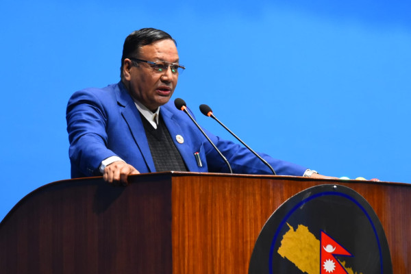 शिक्षाको बेथिति नियन्त्रण गर्न अनशन र हड्ताल बस्छ भनेर डराउनु हुन्न : सांसद पौडेल 